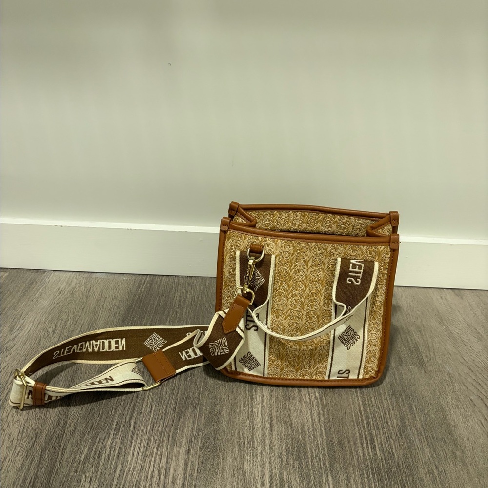 Steve Madden Woven Tan and Cream Crossbody Bucket Bag